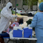 Trump, sin riesgo tras resultado positivo a Covid-19 de asesor