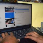 Cocreadora de ‘Friends’ habló con Matthew Perry dos semanas antes de morir; “estaba feliz y alegre”