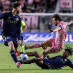 Proyectarán en cines el concierto de Juan Gabriel en Bellas Artes